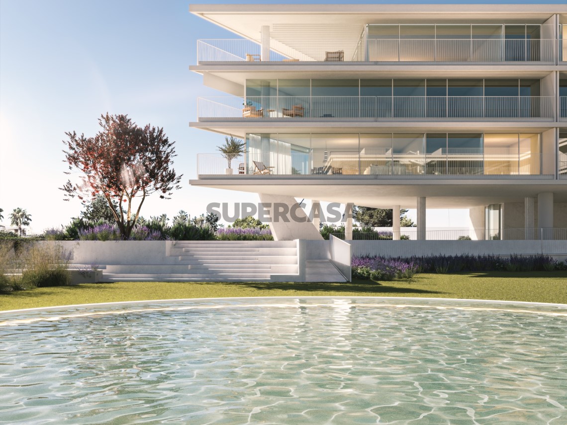 Piscina exterior modelo Serenity Vilamoura
