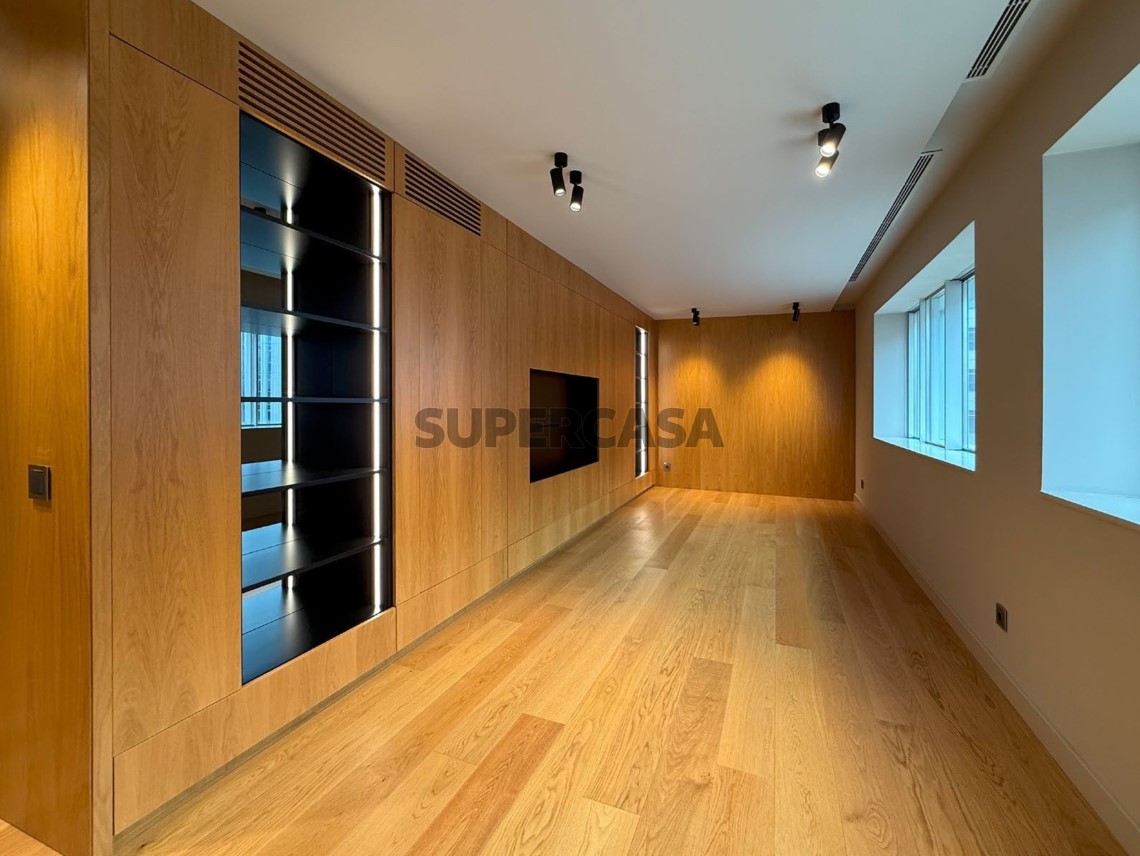 Sala Andrade Corvo 4