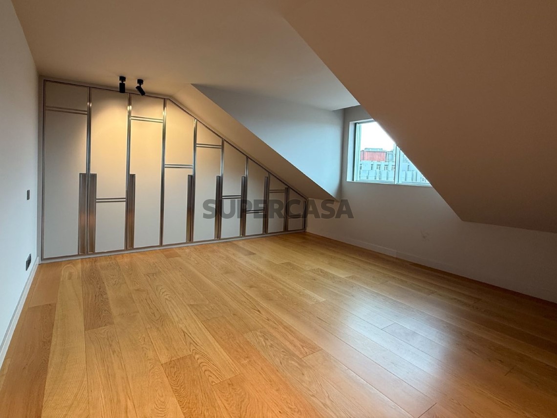Quarto Andrade Corvo 4