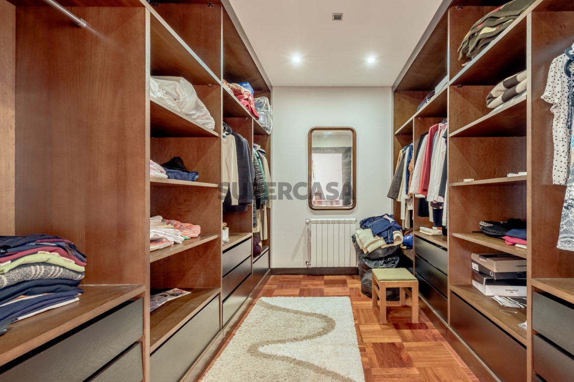 Closet