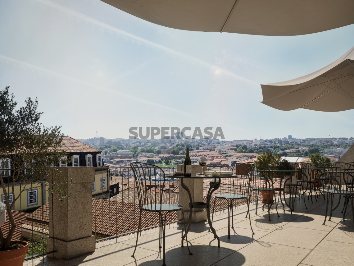 Terraço Modelo Taipas 85
