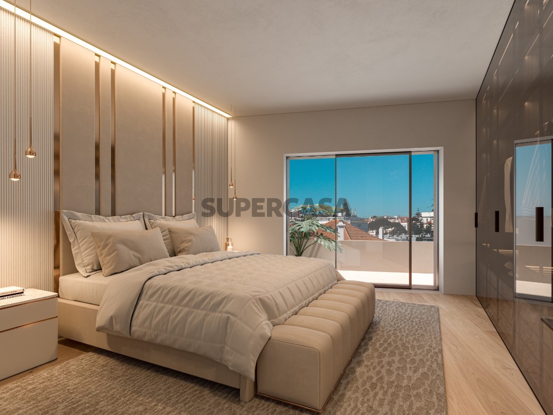 Quarto Modelo MS670