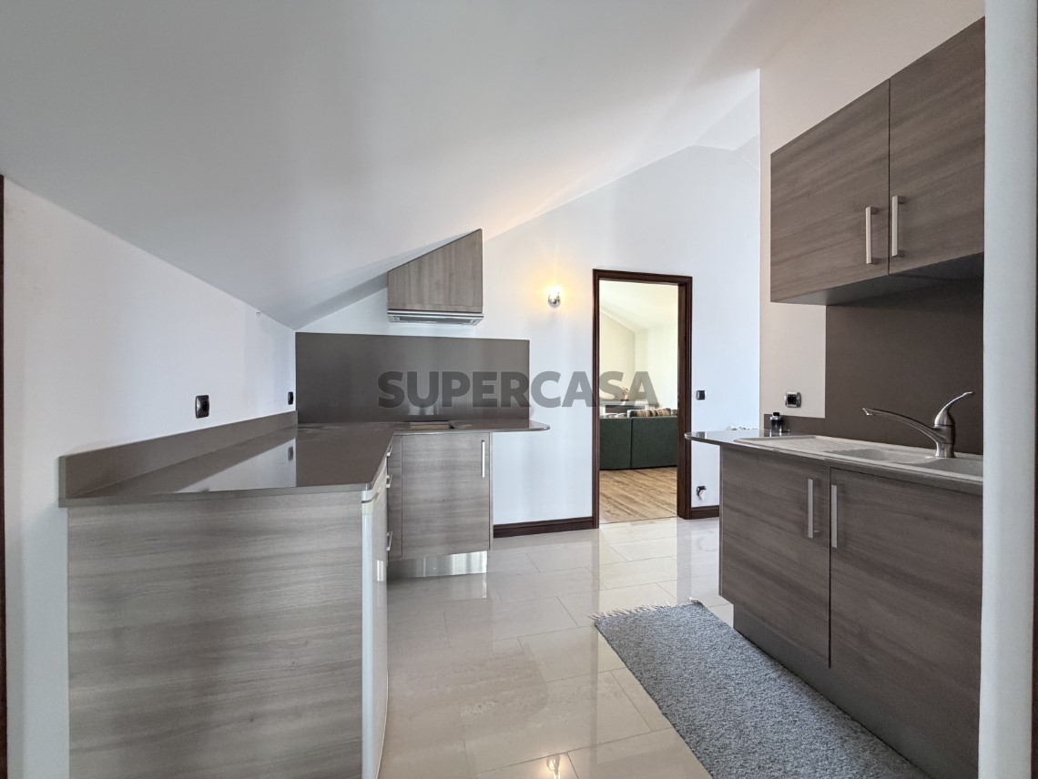 Vivienda Aislada 5 habitaciones Triplex en venta en Rua Foz do Neiva
