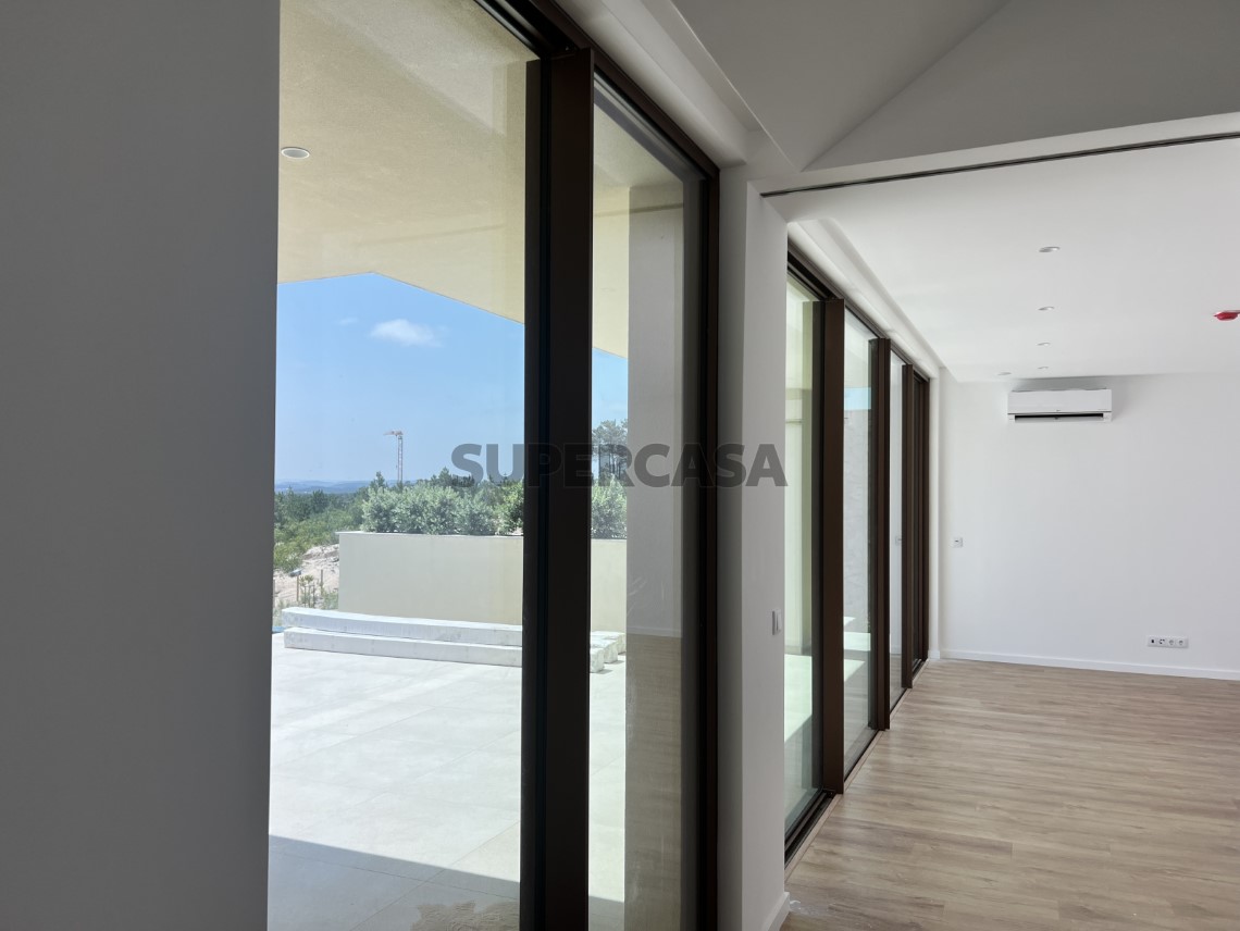 BHHS-Atlantic-Portugal-Moradia-Isolada-T5-West-Cliffs-Resort