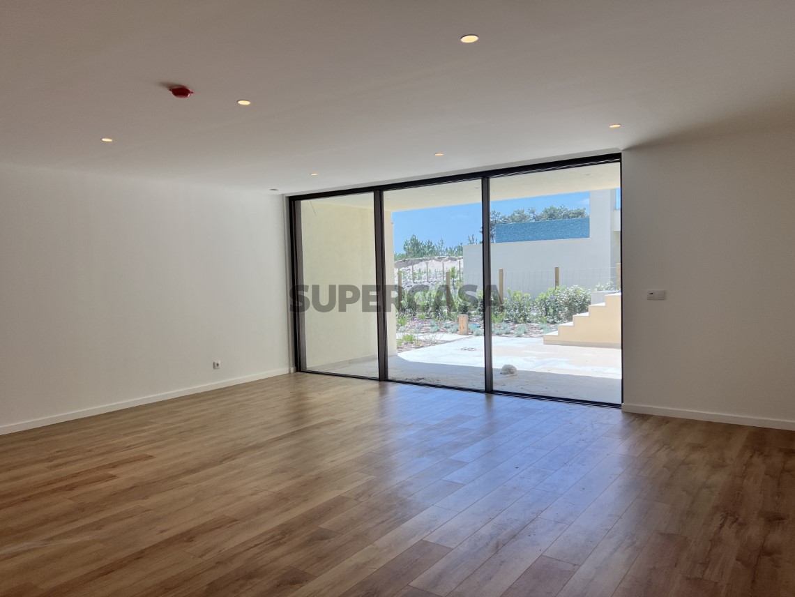 BHHS-Atlantic-Portugal-Moradia-Isolada-T5-West-Cliffs-Resort