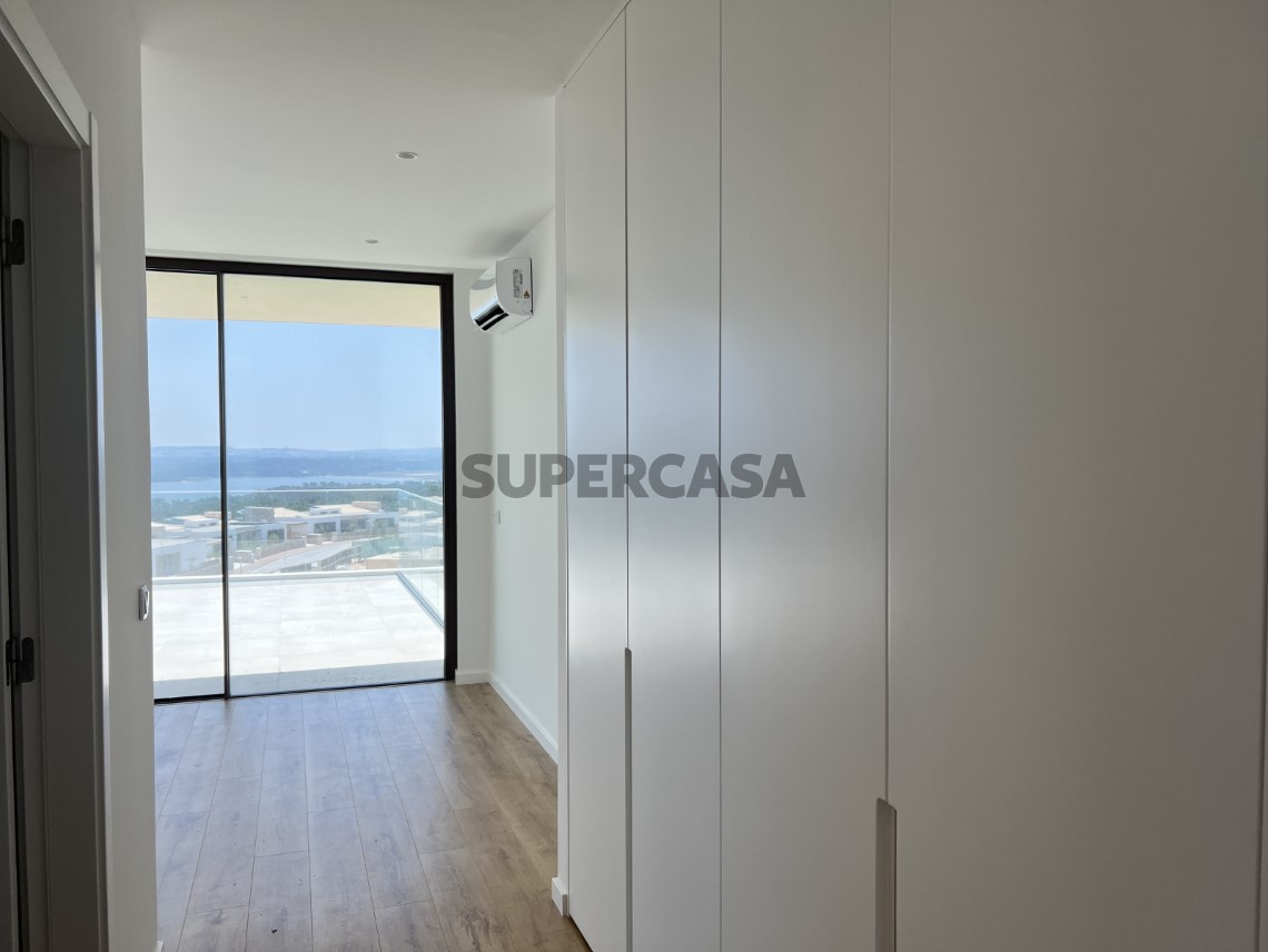 BHHS-Atlantic-Portugal-Moradia-Isolada-T5-West-Cliffs-Resort