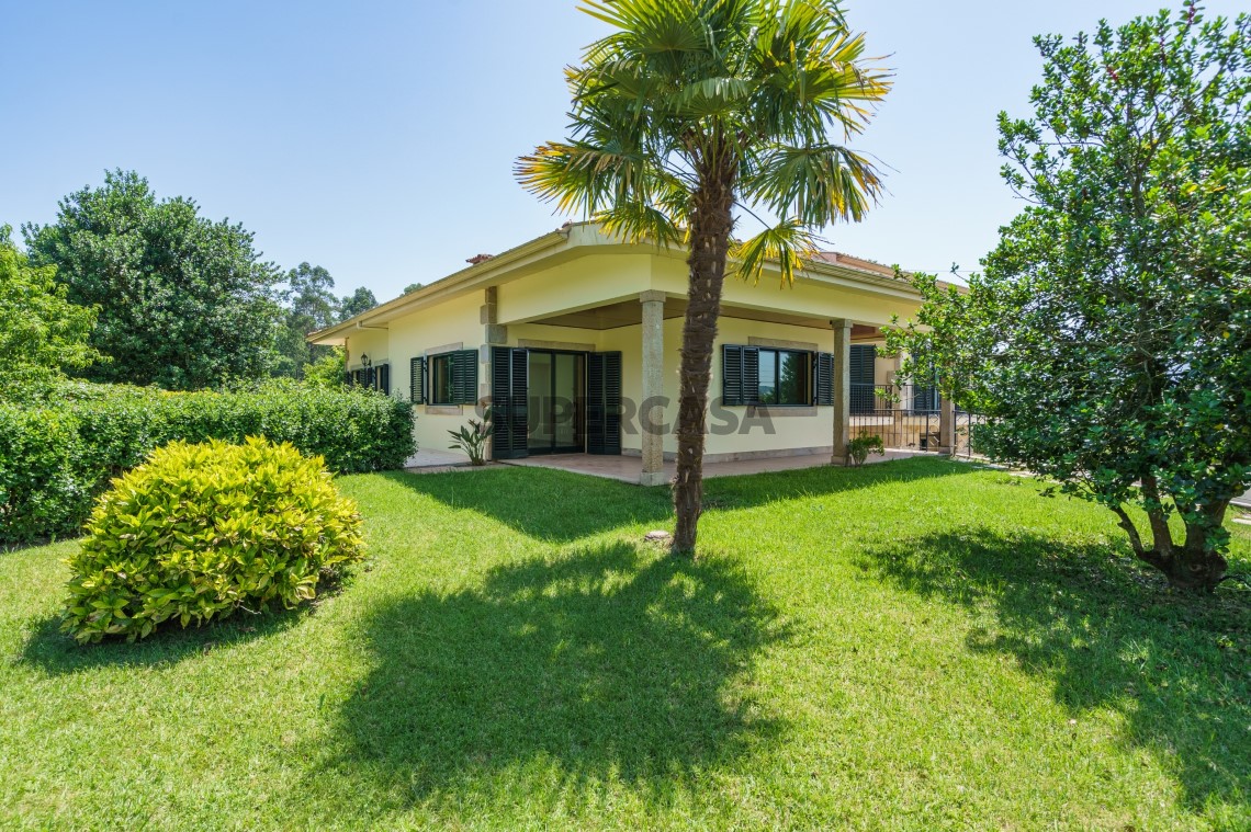 Jardim exterior