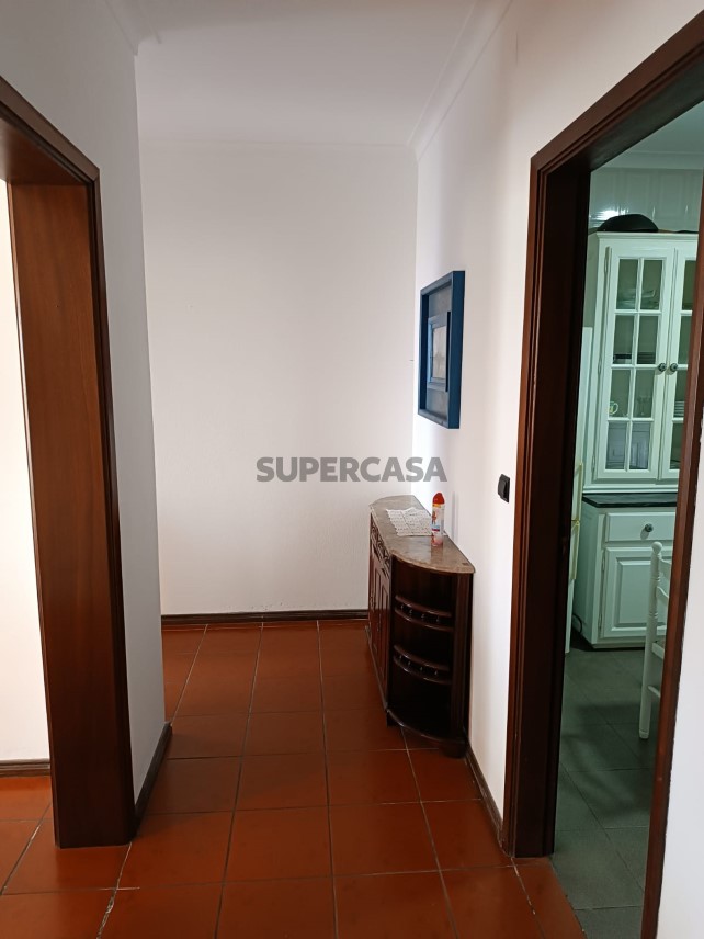 corredor acesso sala e cozinha