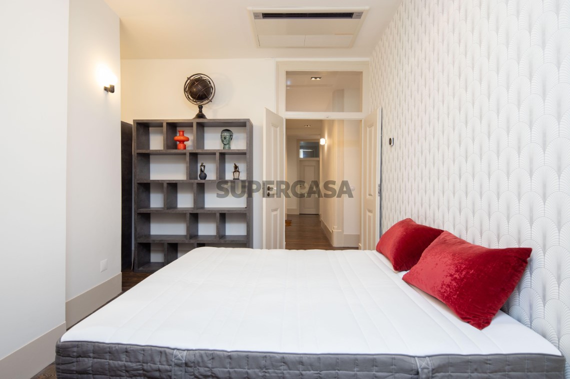Apartment 4 Zimmer verkaufen auf Santo António
