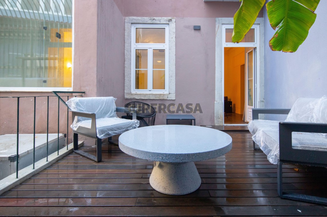 Apartment 4 Zimmer verkaufen auf Santo António