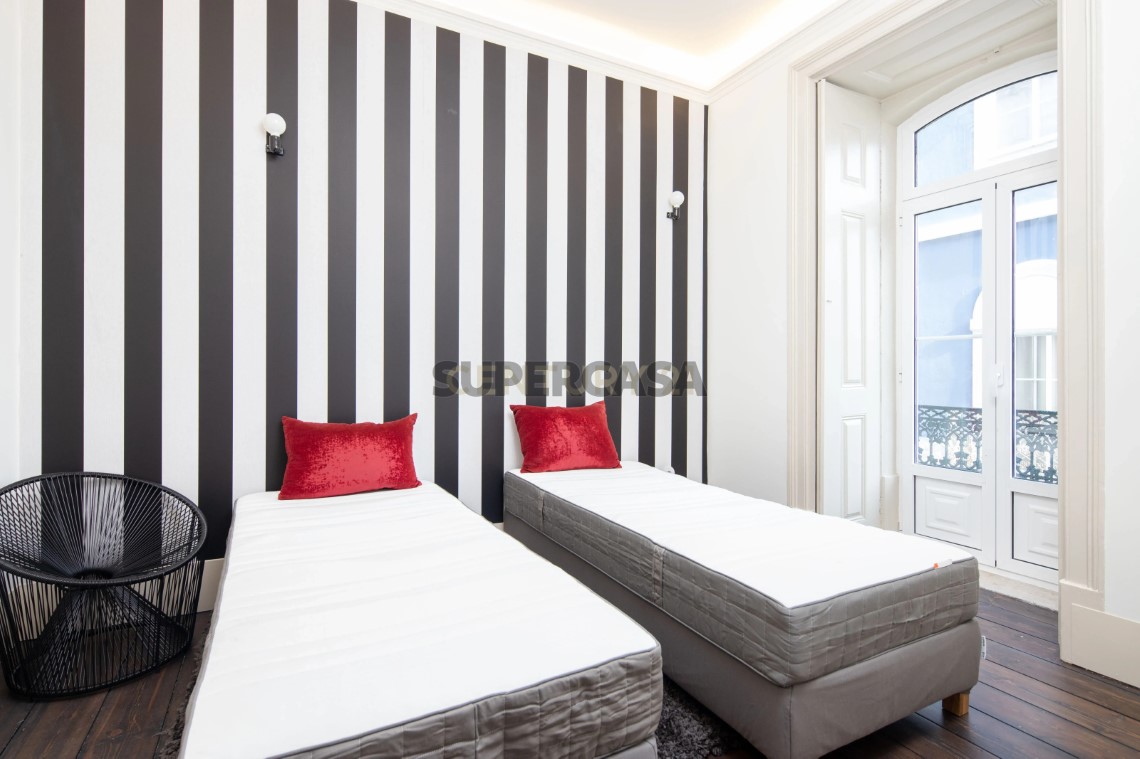 Apartment 4 Zimmer verkaufen auf Santo António