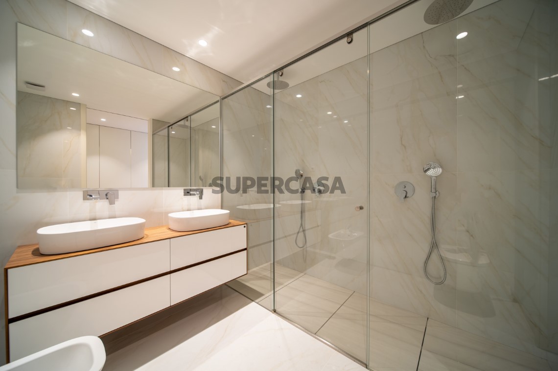 Apartamento à venda na Rua da Arcela