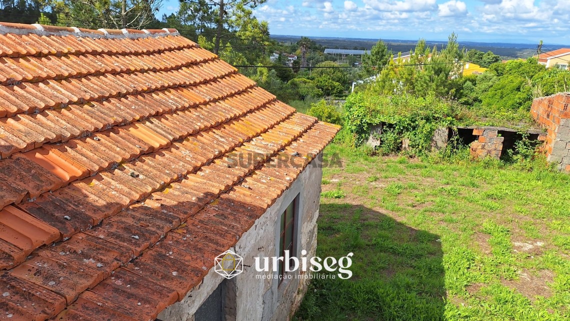 Casa 3 habitaciones en venta en Trouxemil e Torre de Vilela