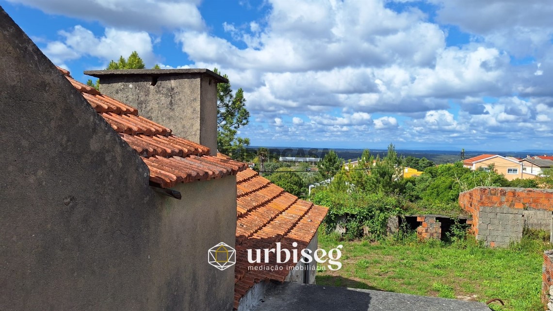 Casa 3 habitaciones en venta en Trouxemil e Torre de Vilela