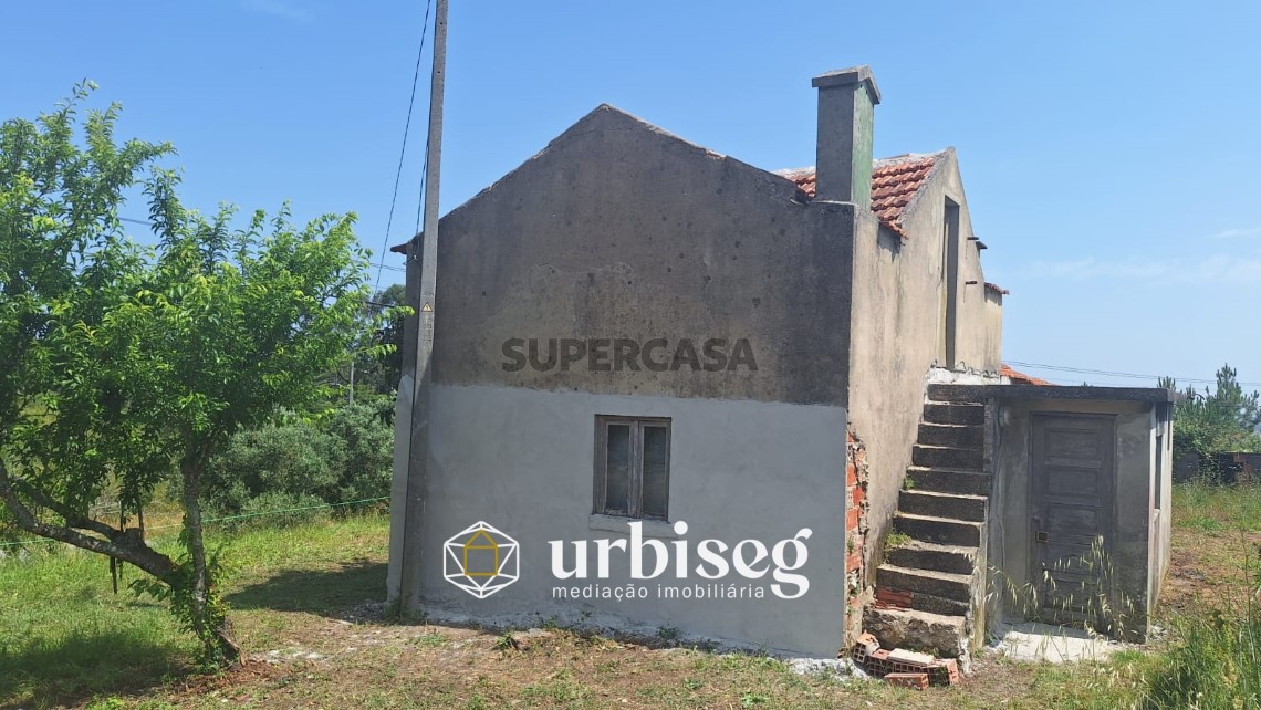 Casa 3 habitaciones en venta en Trouxemil e Torre de Vilela