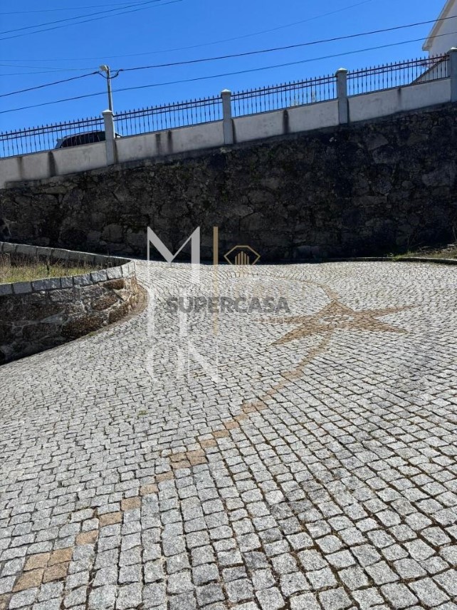 Prédio à venda na Guarda