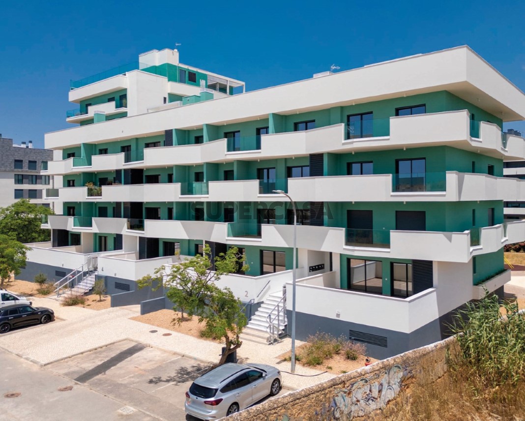 Apartamento à venda na Rua Maestro Armando Tavares Belo