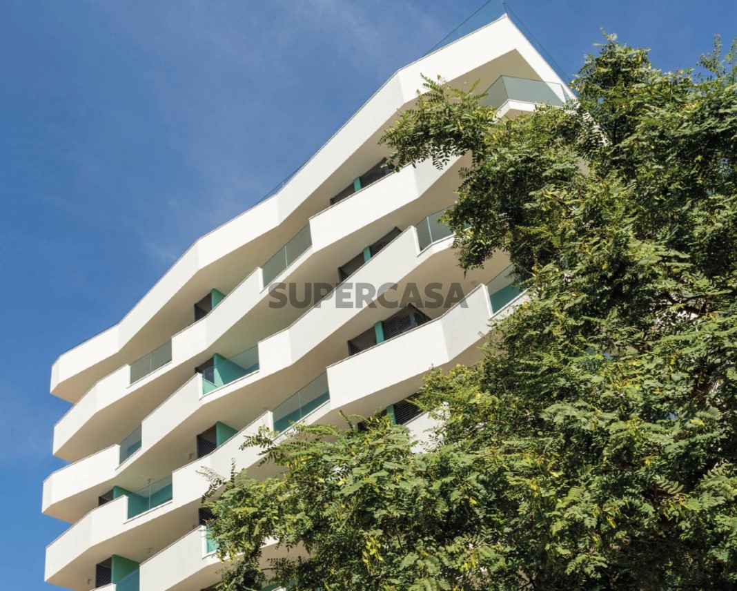 Apartamento à venda na Rua Maestro Armando Tavares Belo