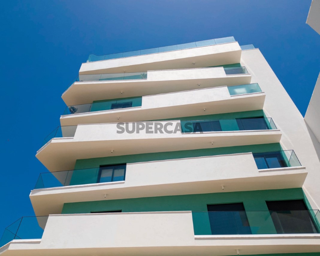 Apartamento à venda na Rua Maestro Armando Tavares Belo