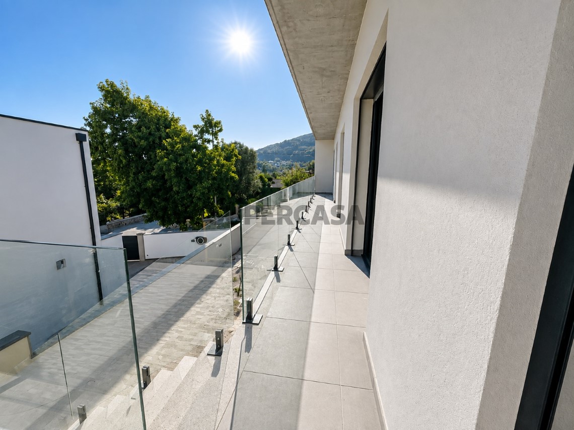 Moradia T4 Nova | Arcos de Valdevez