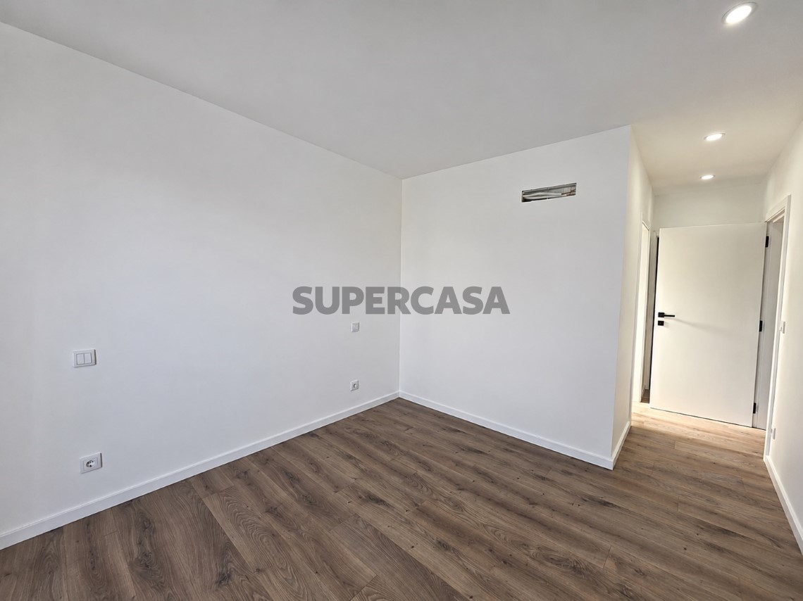 Moradia T4 Nova | Arcos de Valdevez