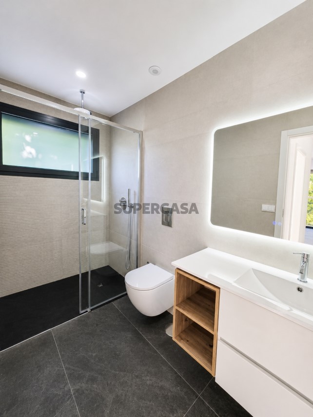 Moradia T4 Nova | Arcos de Valdevez