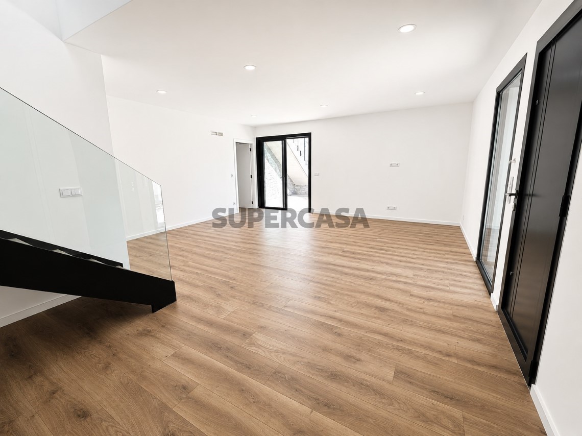 Moradia T4 Nova | Arcos de Valdevez