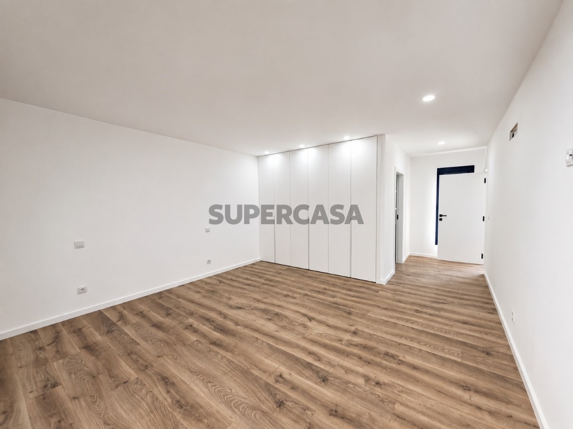 Moradia T4 Nova | Arcos de Valdevez