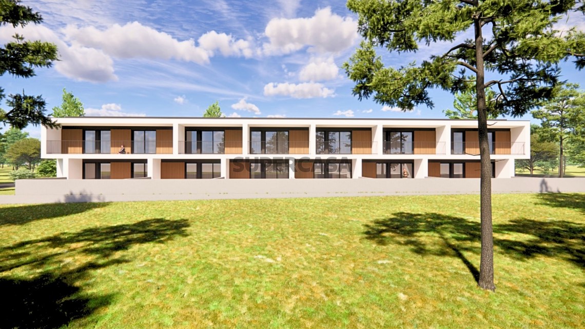 Nova construção à venda em Mazedo e Cortes