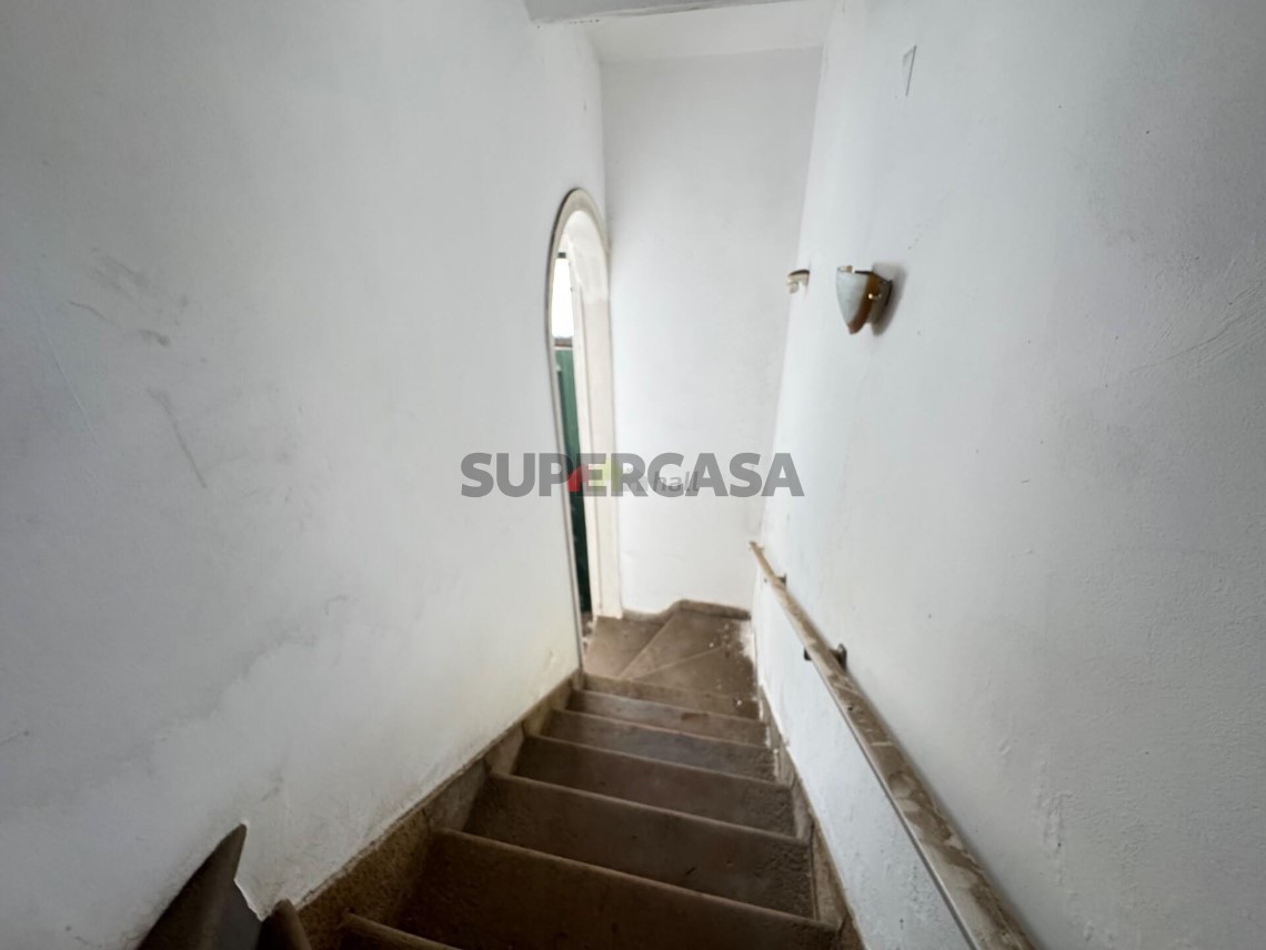 Gebäude verkaufen auf Santiago Maior e São João Baptista