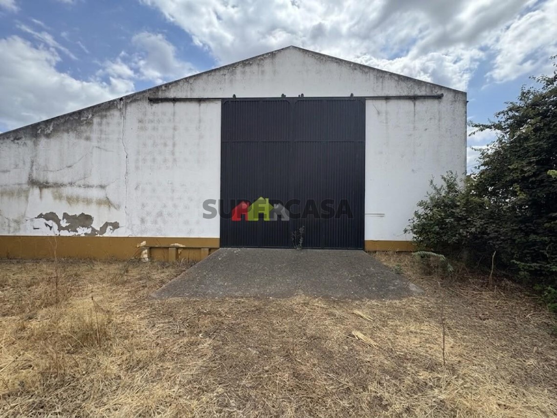 Landhaus 4 Zimmer verkaufen auf Salvador e Santa Maria da Feira
