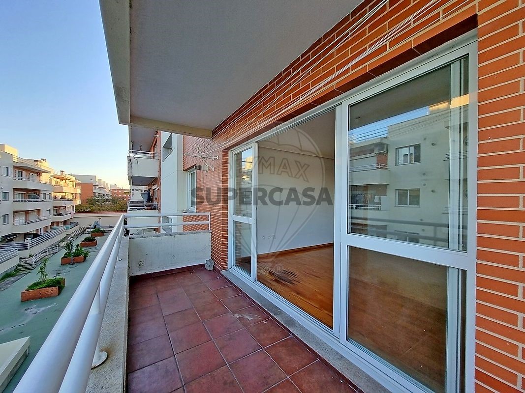 Apartment 3 Zimmer verkaufen auf Alhos Vedros