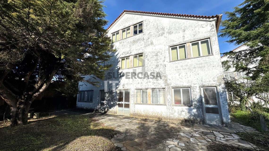 Prédio à venda em Fátima