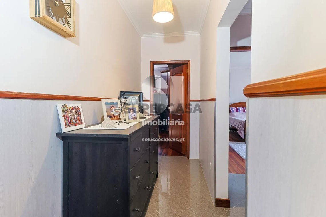 Casa 6 habitaciones en venta en Cernache