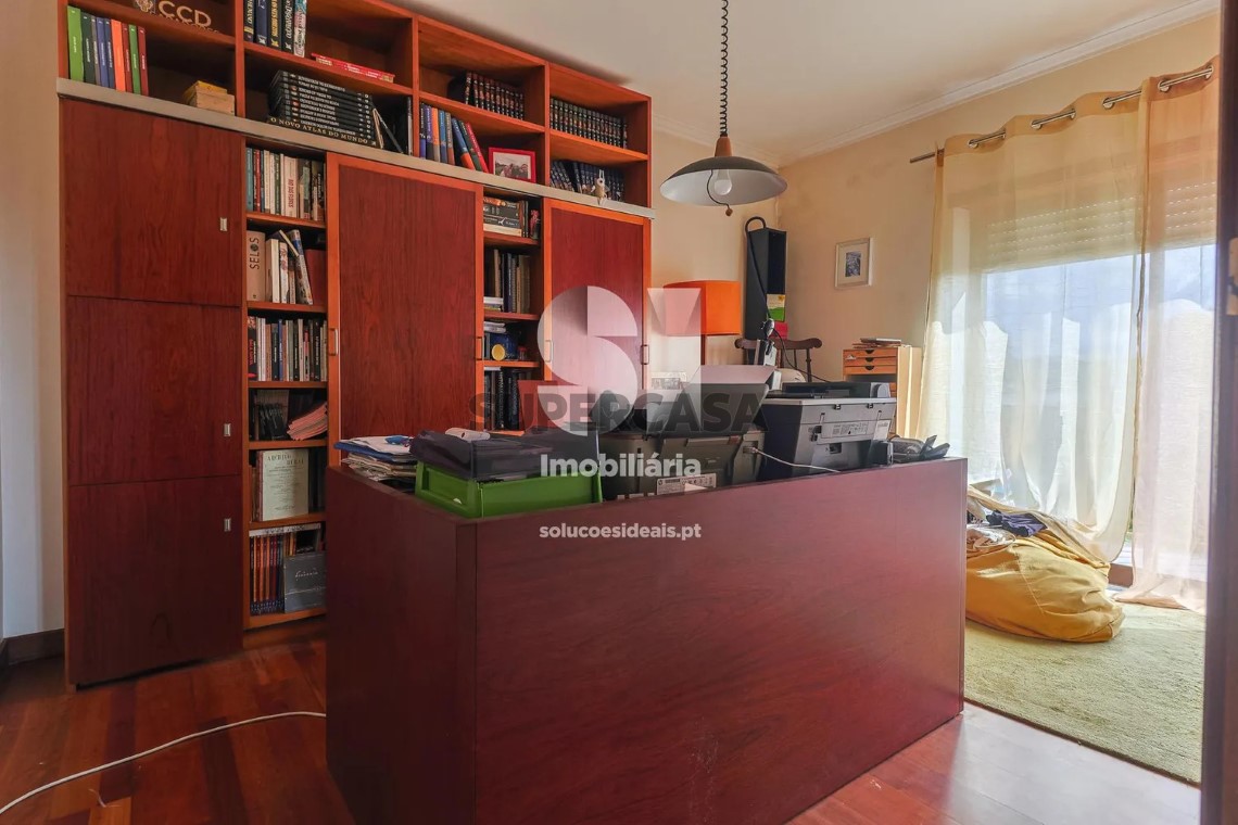Casa 6 habitaciones en venta en Cernache