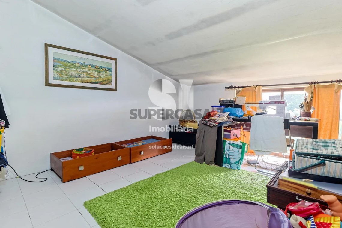 Casa 6 habitaciones en venta en Cernache