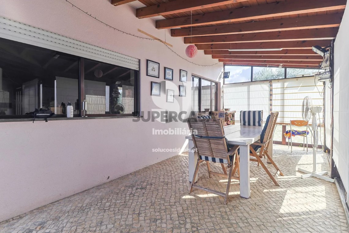 Casa 6 habitaciones en venta en Cernache