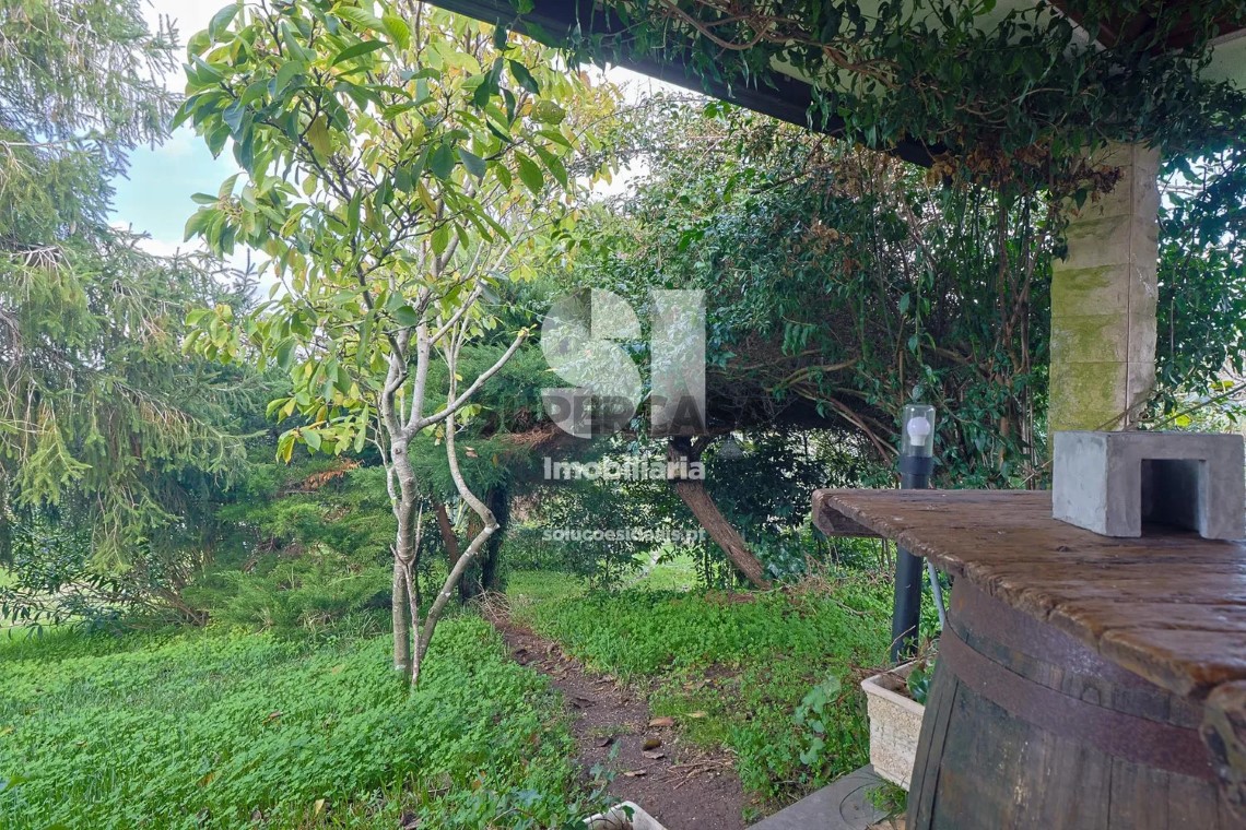 Casa 6 habitaciones en venta en Cernache