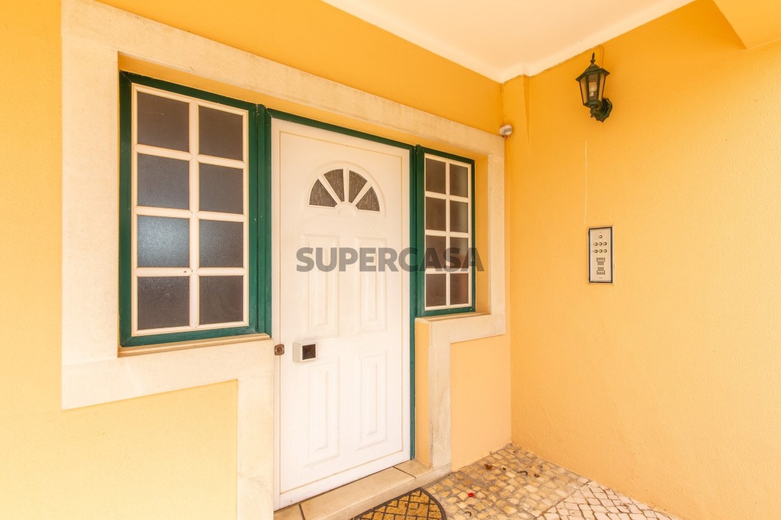 公寓 2 卧室 为了 租赁 在 Sesimbra (Castelo)