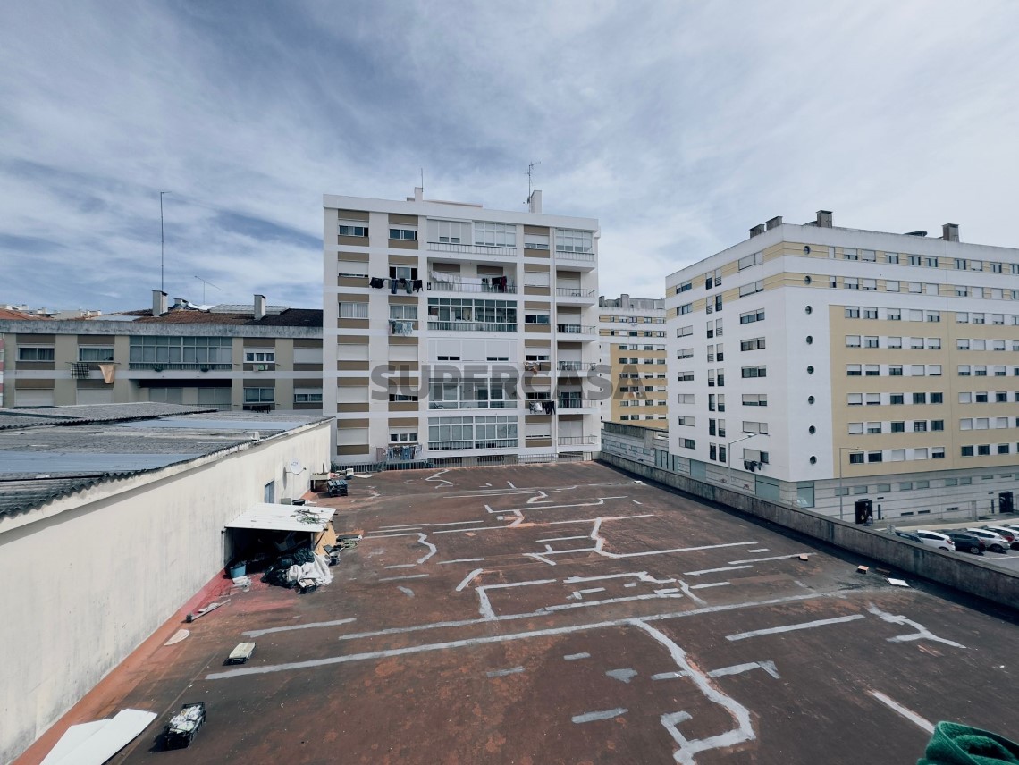 Appartement 2 Chambres vendre au Agualva e Mira-Sintra