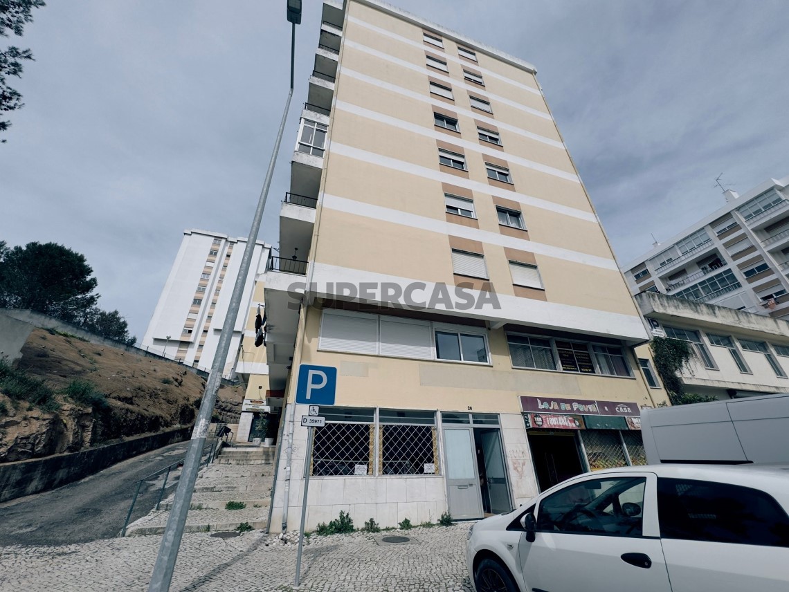 Appartement 2 Chambres vendre au Agualva e Mira-Sintra
