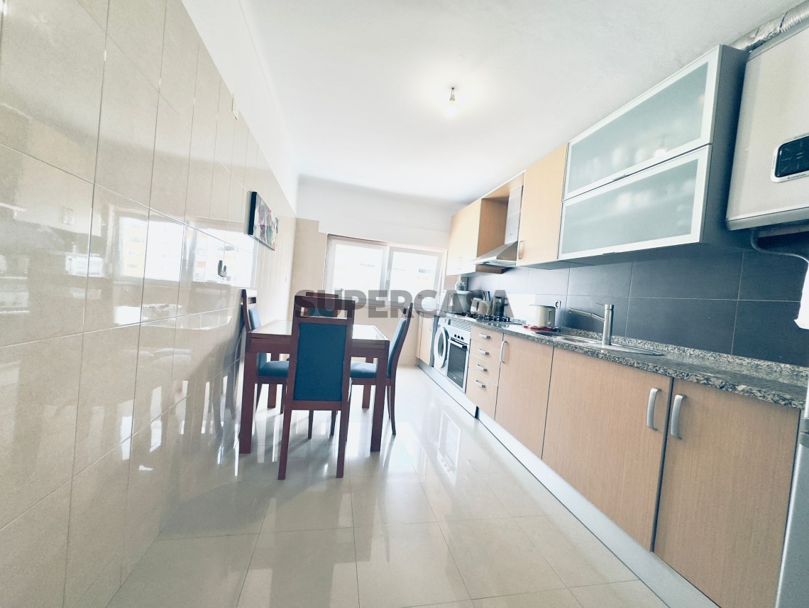 Appartement 2 Chambres vendre au Agualva e Mira-Sintra