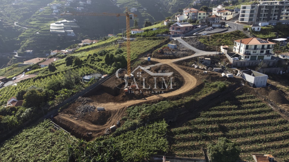 Apartamento à venda em Estrada João Gonçalves Zarco