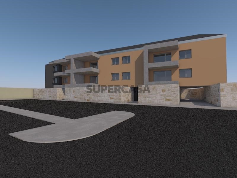 Bloco de apartamentos à venda em Roriz