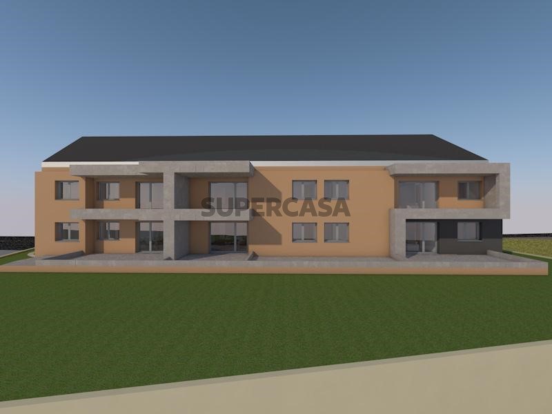 Bloco de apartamentos à venda em Roriz