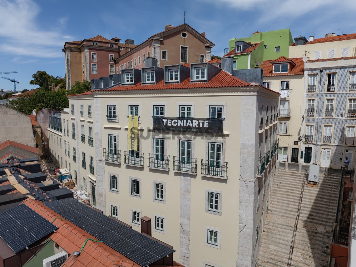 Exterior-8