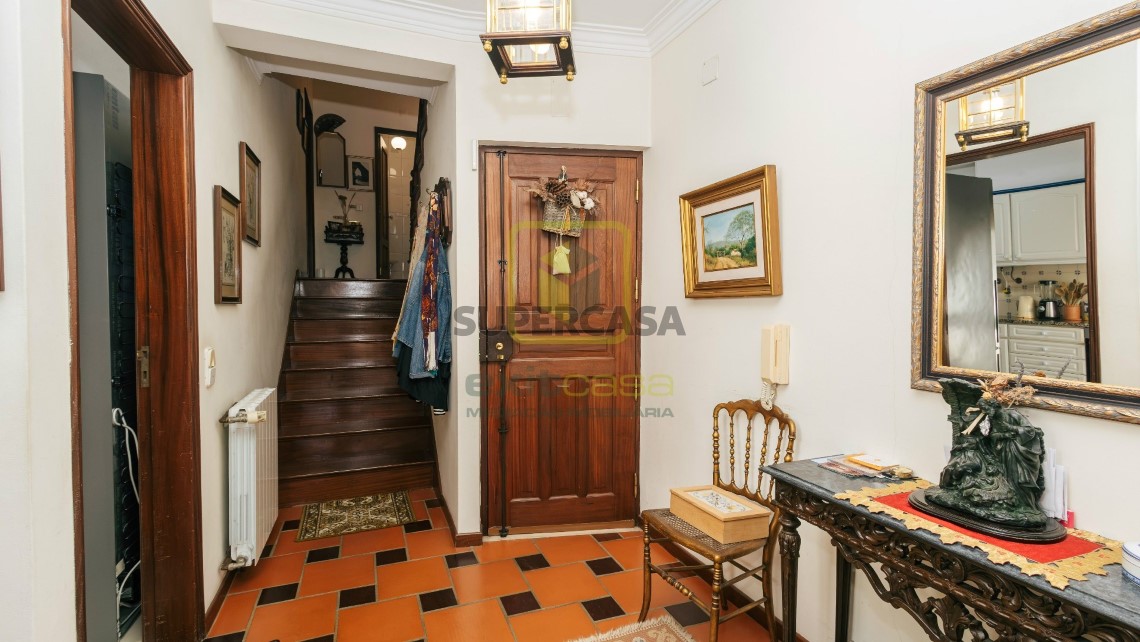 Hall Entrada