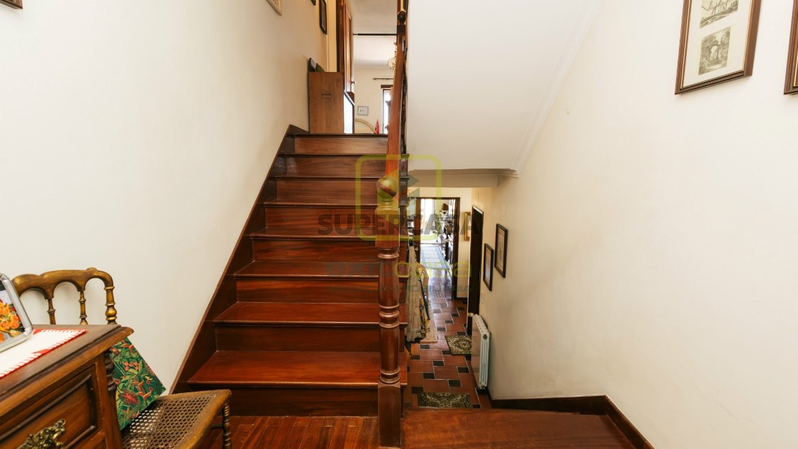 Escadas de Acesso