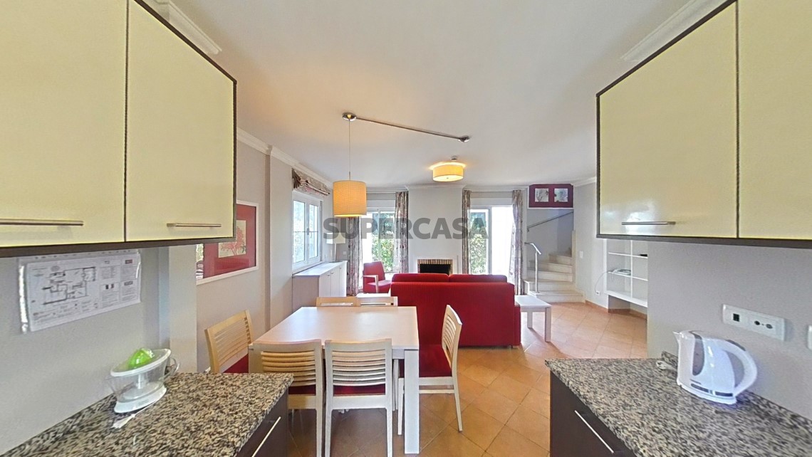 Sala de jantare cozinha-Moradia Isolada T2-Castro Marim-CASASDOSOTAVENTO (41)