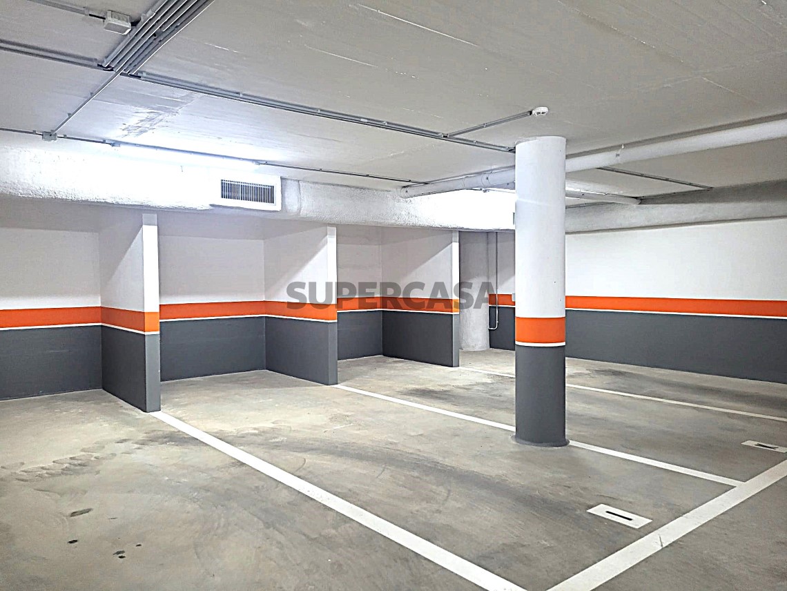 Lugares de estacionamento